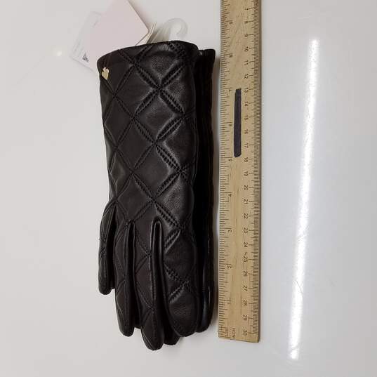 Buy the Kate Spade Quilted Black Lamb Leather Gloves | GoodwillFinds