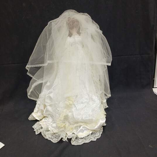 Vintage Porcelain Wedding Themed Doll w/Dress image number 2