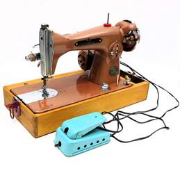 Vintage Fleetwood 195 Deluxe Copper Metallic Brown Sewing Machine Japan w/ Pedal alternative image