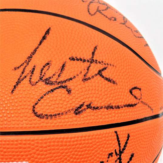 1990-91 Milwaukee Bucks Team Signed Basketball image number 12