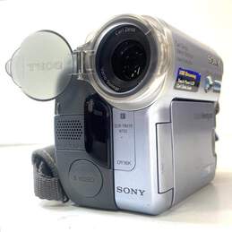 Sony Handycam DCR-TRV19 MiniDV Camcorder