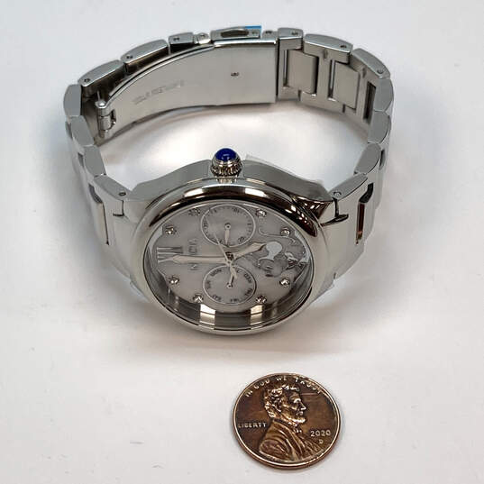 Designer Invicta Disney Minnie Mouse 35080 Silver-Tone Analog Wristwatch image number 2