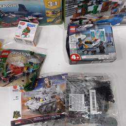 Lot of 6 Lego Building Toy Sets & Pieces & 1 Mega Bloks Pack alternative image