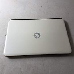 HP 15 Notebook PC AMD E1@1.35GHz Storage 250GB Memory 4GB Screen 15 inch alternative image