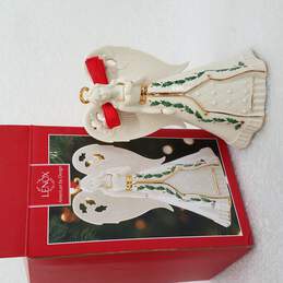 Lenox Angel Bell Holiday 6in/15.24cm Ornaments/Figurines