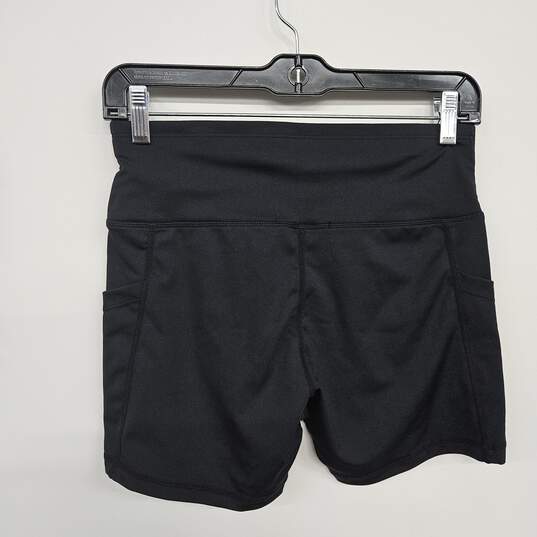 Black High Waist Yoga Shorts With Pockets image number 2