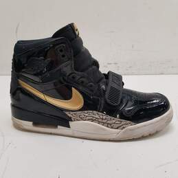 Air Jordan Av3922-007 Legacy 312 Black Gold Sneakers Men's Size 8.5