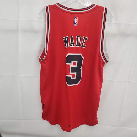 Adidas Swingman Chicago Bulls Dwayne Wade 3 Jersey Men's Size M image number 2