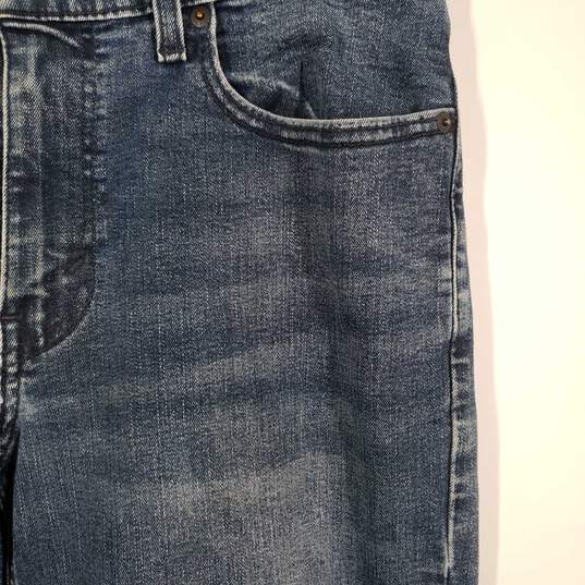 Mens Regular Fit Medium Wash Denim 5 Pocket Design Straight Leg Jeans Size 32X34 image number 3