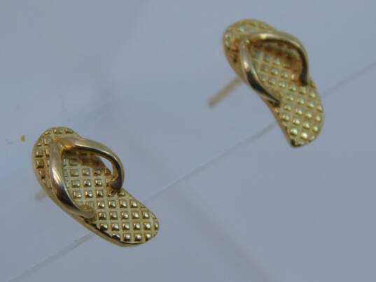 14K Yellow Gold Flip Flop Earrings 1.5g image number 2
