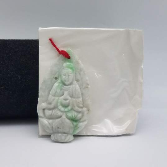 Asian Carved Jade Guanyin & Buddha Reversible Pendant 21.7g image number 1