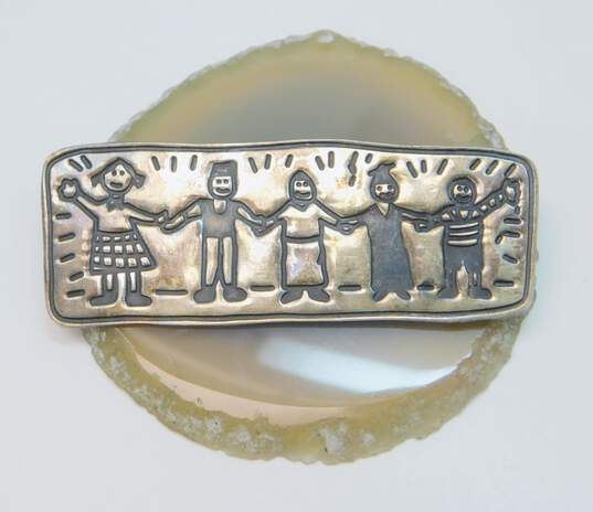 EFS Mexico 925 Stamped Kids Holding Hands Save The Children Rectangle Brooch 10g image number 1
