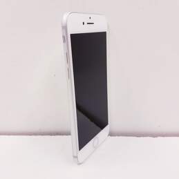 Apple iPhone 7 (A1660) 32GB White alternative image