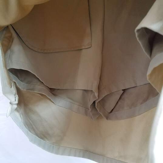 Patagonia women's khaki skort with side zip vents size 4 image number 4