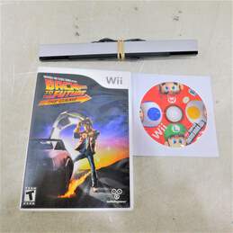 Nintendo Wii w/ 2 games alternative image