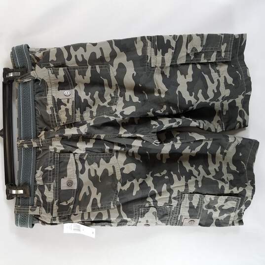 Jeans By Buffalo Men Camo Grey Shorts 30 image number 3