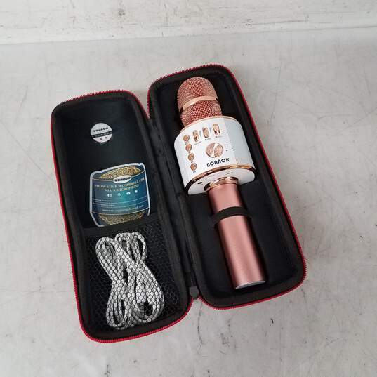 BONAOK Wireless Karaoke Microphone (Rose Gold color) with case - Power on tested image number 1