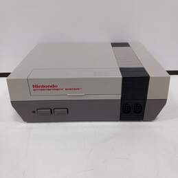 NES Console Game Bundle w/ 2 Zappers & NES Advantage Joystick alternative image