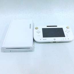 Wii U Game Pak and Console