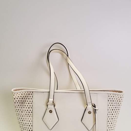 Diane Von Furstenberg White Perforated Leather Medium Shoulder Tote Bag image number 7