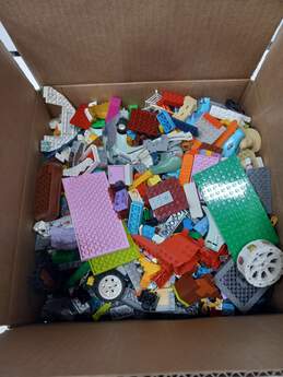 6.5lbs Lot of Assorted Lego Building Bricks