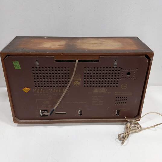 Vintage Grundig 2066 Radio *For parts or repair* image number 3