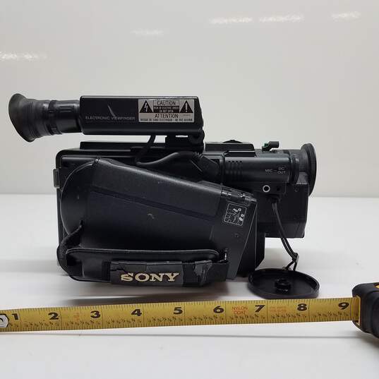 Sony Handycam CCD-V3 Video 8 Camcorder image number 1