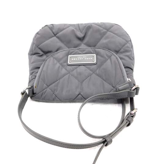 Marc Jacobs Gray Quilted Natasha Crossbody Messenger Women's Bag Purse with COA image number 4