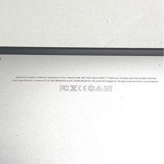 Apple MacBook Air (13.3" A1466) 121GB - Wiped image number 8