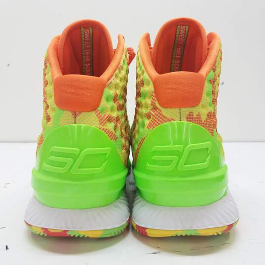 Under Armour 3026196-300 Sour Patch Kids Curry 1 Retro Sneakers Men's Size 11 image number 4