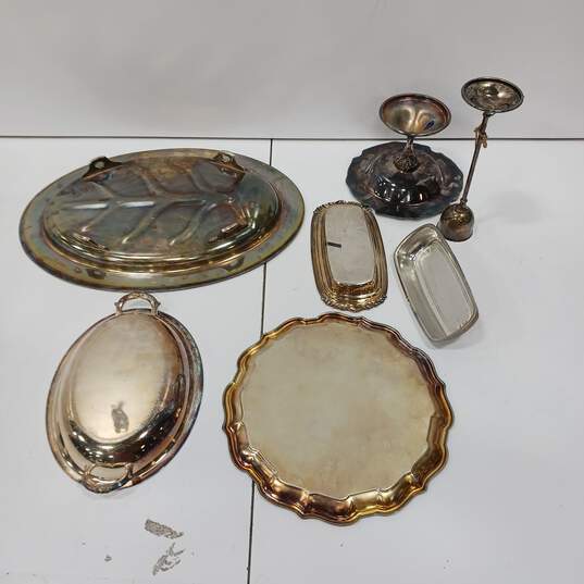 Bundle of 7 Assorted Silver Tone Serving Pieces image number 2