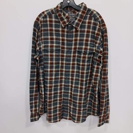 Eddie Bauer Flannel Button Up Shirt Men's Size XL image number 1