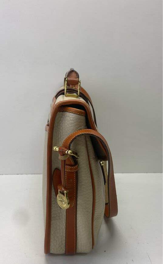 VTG Dooney & Bourke All Weather Leather Shoulder Flap Briefcase Messenger Bag image number 4