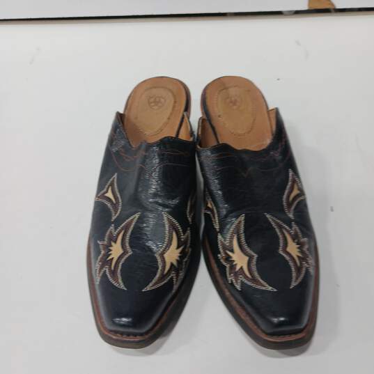 Women's Ariat Black/Brown Western Slip-On Comfort Shoes image number 1