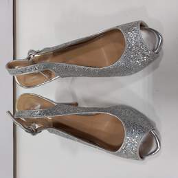 Aldo Women's Silver Glitter Peep Toe Heels Size 9B alternative image