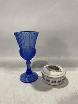 Lot Of 2 Assorted Blue Washington Avon Bicentennial Fostoria Goblet Glass