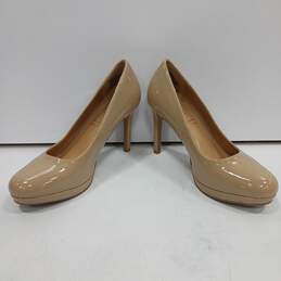 Lauren Conrad Women's Beige Patent Leather Heels Size 8 alternative image