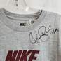 Gray Nike t shirt with autograph S image number 4