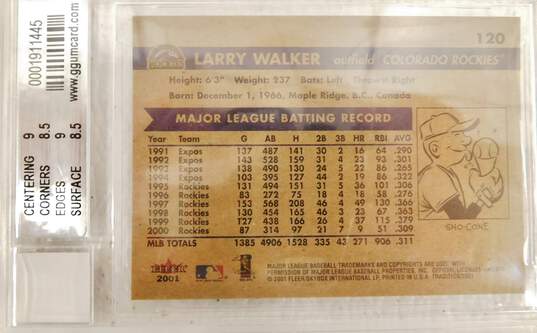 2001 HOF Larry Walker Fleer Tradition Graded Beckett 8.5 w/ Game Used Jersey Swatch Colorado Rockies image number 3