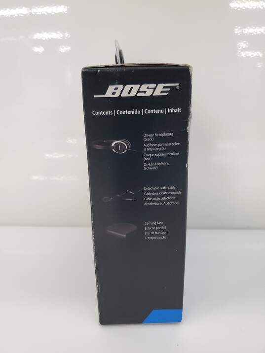 Boxed Bose OE2i Audio Headphones Untested image number 2