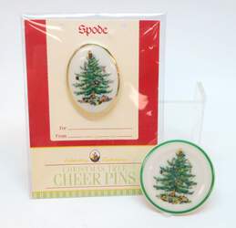 2 Vintage Spode Christmas Tree Cheer Porcelain Brooches 34.9g