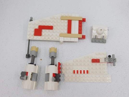 Star Wars Set 4502: X-wing Fighter w/ some Minifigures image number 5