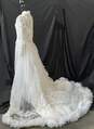 Vintage Unbranded Women's White Lace Beaded Wedding Dress image number 12