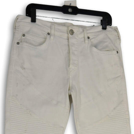 Mens White Denim Light Wash 5-Pocket Design Skinny Leg Jeans Size 32 image number 4