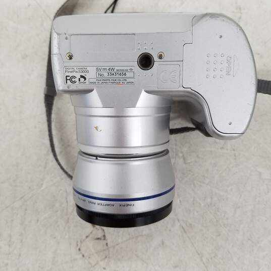 UNTESTED Fujifilm Fuji Finepix 3800 3.2MP Digital Camera image number 5