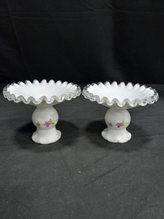 Fenton White With Violet Pattern Dishes image number 3