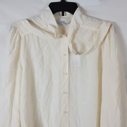 Paris Atelier Women Ivory Button Up Shirt Sz 8 NWT image number 2