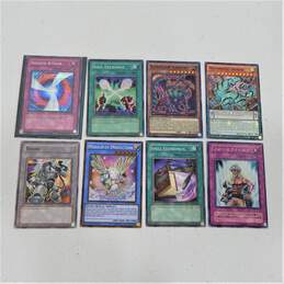 3.2 lbs of Yugioh TCG Cards with Holofoils and Rares alternative image