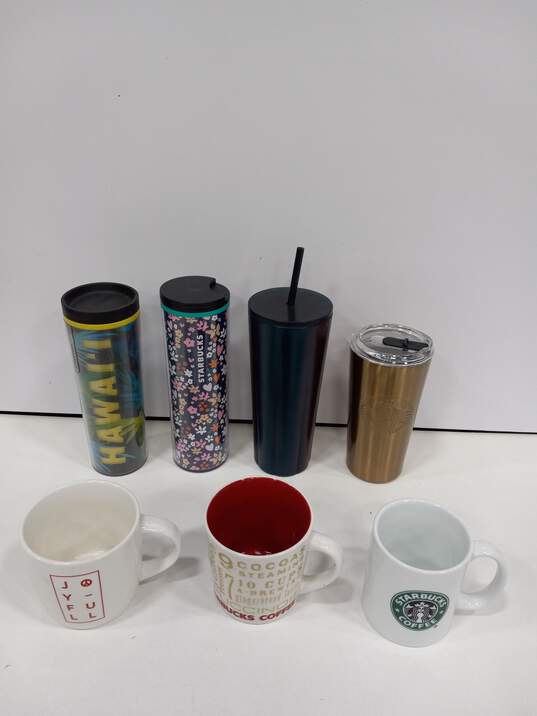 Bundle of Seven Assorted Starbucks Cups image number 1