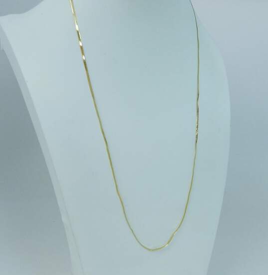 14K Yellow Gold Herringbone Chain Necklace 1.8g image number 2